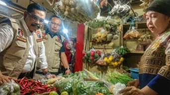 Lebaran, Harga Bahan Pokok di Surabaya Relatif Stabil