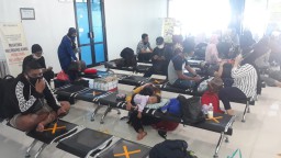 Berlayar di Tengah Laut, Mesin Kapal Natuna Express Rusak