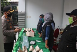 Percepat Pemutusan Sebaran Covid-19, Kapolres Gresik Resmikan Kampung Tangguh