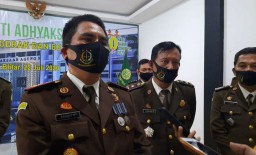 Mubalig Terkenal asal Jombang Tipu Ratusan Calon Jamaah Haji