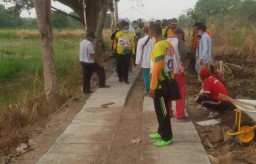 Pak Qosim Kampanyekan Gerakan Gotong Royong Kampung Tangguh