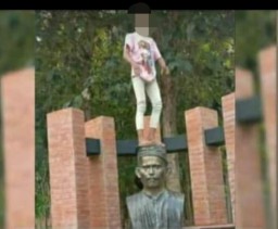 Injak Kepala Patung Samin, Pemuda Bojonegoro Diamankan Polisi