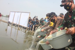 Melalui Virtual, Pangdam dan Kapolda Jatim Ditanyai Panglima TNI Soal Kampung Tangguh