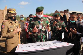 Bupati Faida Apresiasi Prajurit TNI Punya Rumah