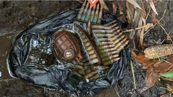 Aduk Tanah Cari Cacing, Ternyata Warga Blitar Dapatnya Granat dan Peluru Tajam