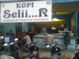 Preman Amatiran Dihajar Pengunjung GOR Delta Sidoarjo