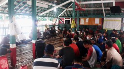 Tunjuk Pengacara, Warga 3 Kelurahan Tetap Tolak Operasional Pelabuhan Bongkar Muat Batubara Gresik Jasatama