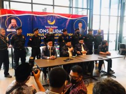 Tantang Petahana, NasDem Jember Usung Hendy-Firjaun