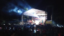 Tuban Zona Merah! Loss Doll..... Penting Joget