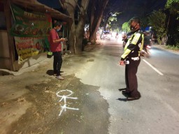 Terserempet Mobil, Penumpang Sepeda Motor Asal Tikung Lamongan Tewas