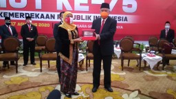 Cara Dapat Uang Edisi Khusus 75 Ribu, Warga Jatim Cukup Masukkan NIK ke Aplikasi Pintar