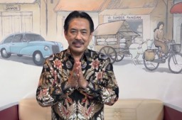 Sebelum Meninggal, Cak Nur Dua Hari Tidak Makan dan Tiba-tiba Sesak Ketika Wudhu untuk Salat