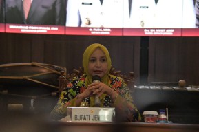 Bupati Faida : Saya Ingin Sesuatu Yang Dibutuhkan Masyarakat Bukan Sebaliknya