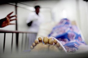 Muntah-muntah Darah, Ibu Hamil Ini Lalu Meregang Nyawa