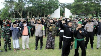 Cegah Kegaduhan Dunia Persilatan, Pendekar PSHT dan Pagar Nusa Kumpul di Banyuwangi