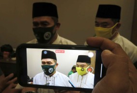 Golkar Siap Memenangkan Bambang Haryo Soekartono – M Taufiqulbar.