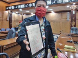 Bantuan Warga Miskin Diduga Dipotong Oknum Agen BNI, DPRD Sidoarjo Panggil Dinsos dan Pendamping PKH