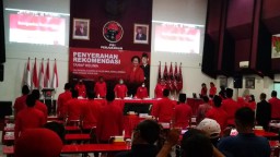 Direkom PDIP, Kelana Aprilianto Didampingi Saudara Khofifah di Pilbup Sidoarjo