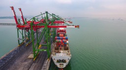 Semester I/2020 Kinerja Bongkar Muat PT Terminal Teluk Lamong Tumbuh 4 Persen