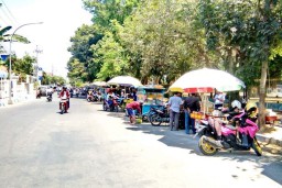 Iuran PKL Stadion Gelora Bangkalan Bermasalah, Pengurus Bingung