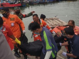 Seram.... Mancing Ikan Dapatnya Mayat di Pantai Popoh Tulungagung
