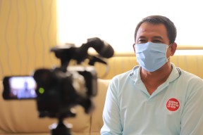 HUT PGRI, Wali Kota Risma Bakal Bagi-bagi Hadiah Untuk Guru di Surabaya