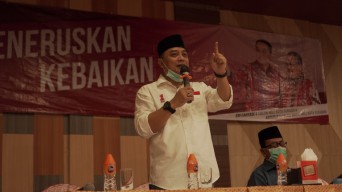 Di Hadapan Kepala Sekolah Swasta, Eri Janji Sejahterakan Guru dan Siswa