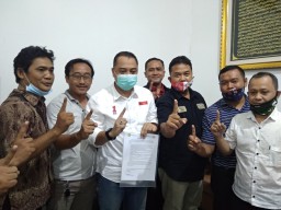 Alumni UPN Veteran Dukung Eri Cahyadi, Lelaki Harus Bisa Lebih Baik dari Risma