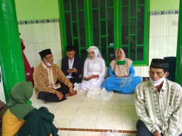 Hendak Ijab Qobul Pasangan Pengantin di Bojonegoro Ini ‘Ditinggal’ Penghulu, Begini Nasibnya