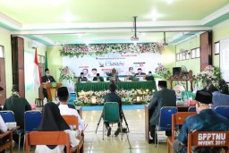 Putri Gus Dur, Bupati dan Wagub Jatim Beri Materi PBAK Kampus Bojonegoro