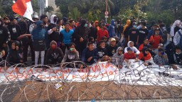 Ratusan Pelajar dan Mahasiswa yang Ditahan Dipulangkan, Ini Pesan Kapolda Jatim