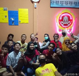 Mahasiswa Tim KKNT 26 ITS Gelar Kegiatan Relawan Covid