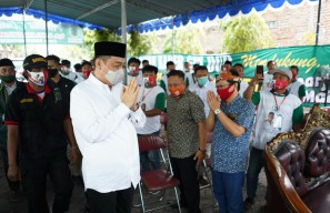 Barikade Gus Dur Sidoarjo Ikrar Menangkan Paslon Nomor 3 Kelana Aprilianto - Dwi Astutik