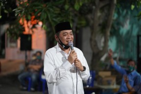 Layanan Air Bersih dan Perbaikan Infrastruktur Jadi Prioritas Paslon Nomor 3 Kelana Aprilianto–Dwi Astutik