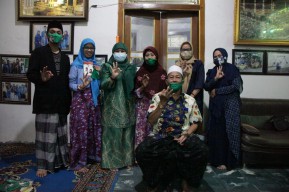 Pimpinan Ponpes Mubtadi'in Asy'ari Berikan Dukungan ke Paslon Kelana-Dwi Astutik