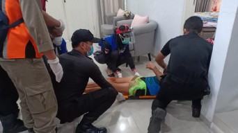 Kakek Nenek di Surabaya Berantem, Hasil Akhir Nenek KO Kepalanya Dihantam Palu