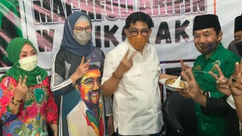 Posko Pemenangan MAJU Juga Berfungsi Serap Aspirasi Warga Surabaya