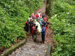 Sekeluarga di Banyuwangi Disapu Banjir Bandang, Istri Tewas dan Satu Balita Hilang