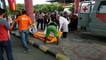 Penumpang Bus Eka Tak Bergerak saat Dibangunkan, Ternyata Bablas Akherat