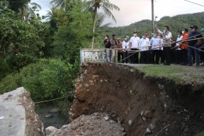 Soal Jembatan Putus di Pacitan, Pemprov Jatim Hanya Subsidi Rumah Hunian Warga