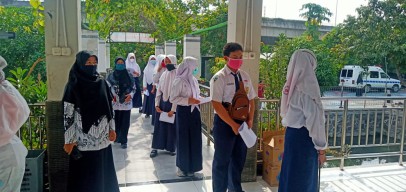 36 Pelajar Positif Covid-19, Pemkot Surabaya Bimbang Pembelajaran Tatap Muka