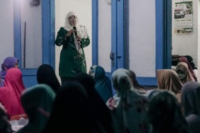 Jamaah Pengajian At Taubah Minta Kelana Aprilianto-Dwi Astutik Perjuangkan Hak Kaum Perempuan