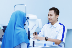 Mengenal IOLs Premium, Lensa Untuk Operasi Katarak Sekaligus Atasi Minus