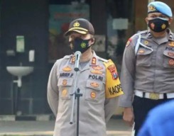 Jam Malam di Gresik Diberlakukan, Apabila Ketemu Berkerumun Akan Langsung Dibubarkan