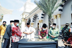 Proyek Jembatan di Blitar, Wagub Emil Meyakini Ada Dampak Kepada Masyarakat