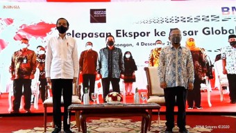 Presiden Joko Widodo Lepas Ekspor Pasar Global 16 Provinsi Yang Berpusat di Kabupaten Lamongan