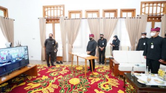 BPK Jatim serahkan LHP SPBE kepada Pemkab Banyuwangi  