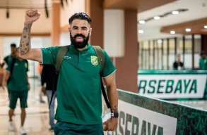 Sudah Pamitan Aji Santoso, Aryn Wilians : Terima Kasih Kepada Seluruh Orang di Persebaya 