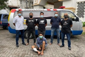 Pergi Jalan-jalan, Warga Bulak Cupat Surabaya Kembali dengan Kaki Tertembak