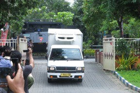 4.000 Dosis Vaksin Tiba di Sidoarjo, 10 Pejabat Utama Kabupaten Sidoarjo Dapat Giliran Vaksinasi Lebih Awal